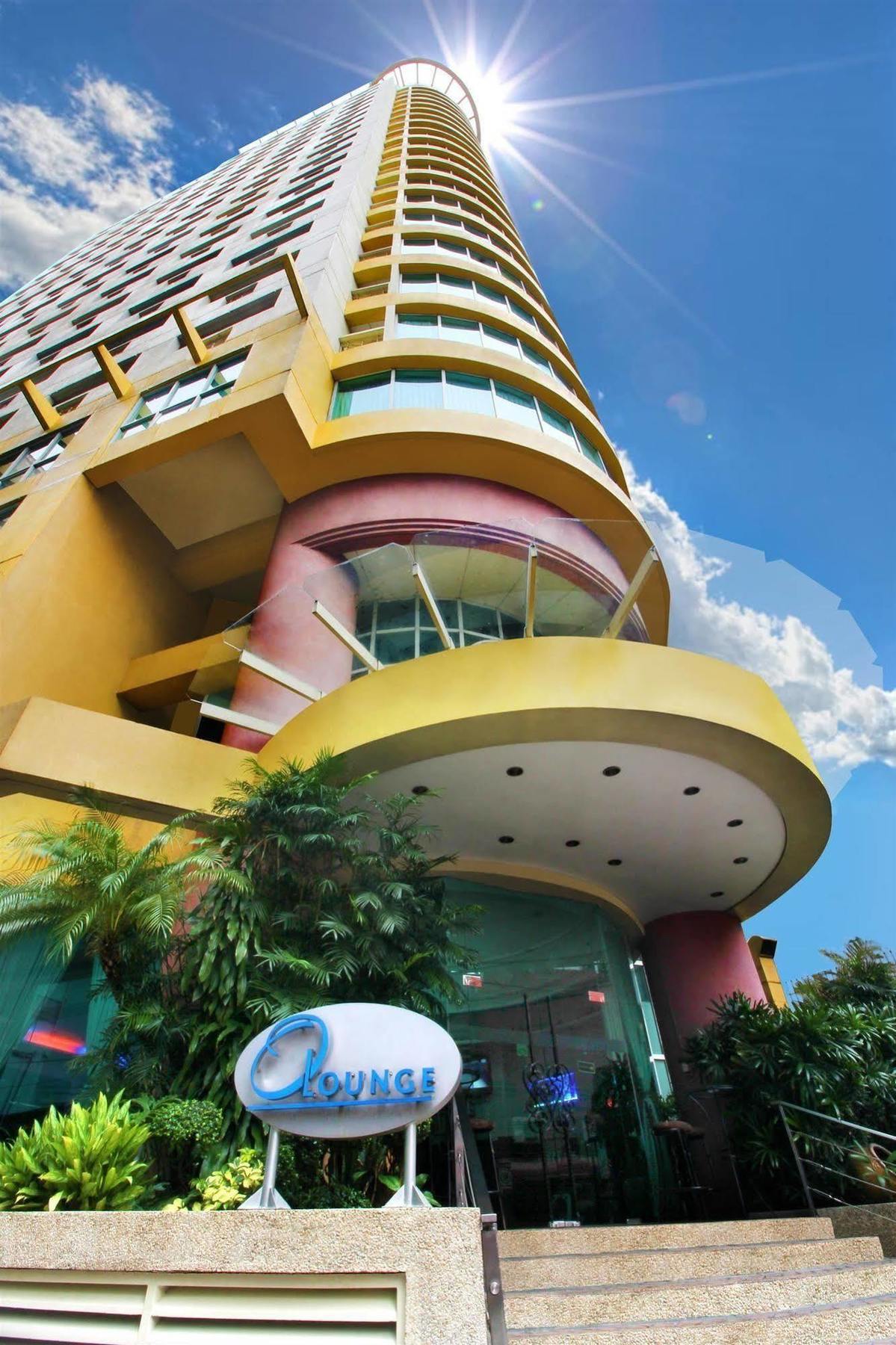 Oxford Suites Makati Makati City Exteriör bild